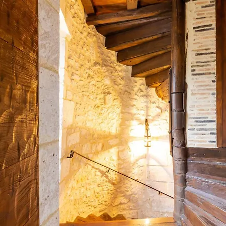 Charme Et Elegance A